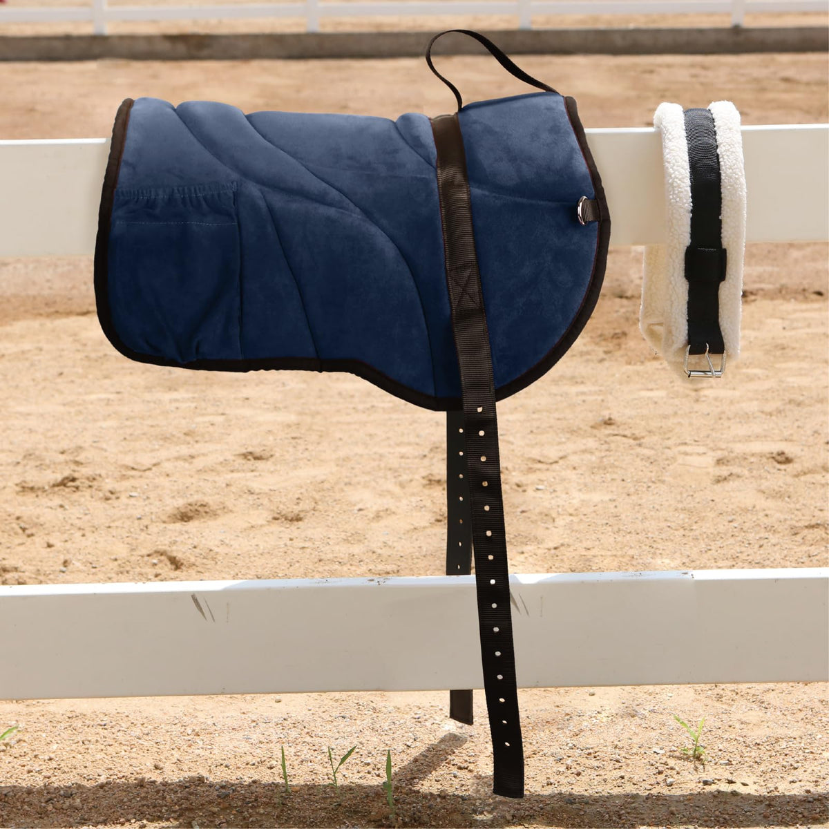 Western Bareback Saddle Pad with Matching Girth E7013